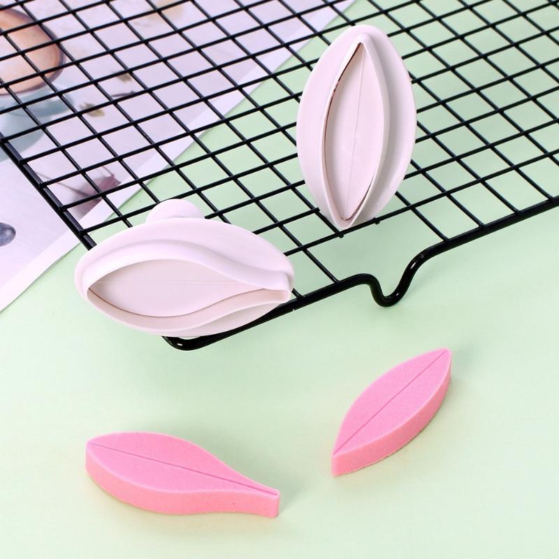 2Pcs Lily Flower Biscuit Mold  - Baking Kitchen At Home ulasan dan harga